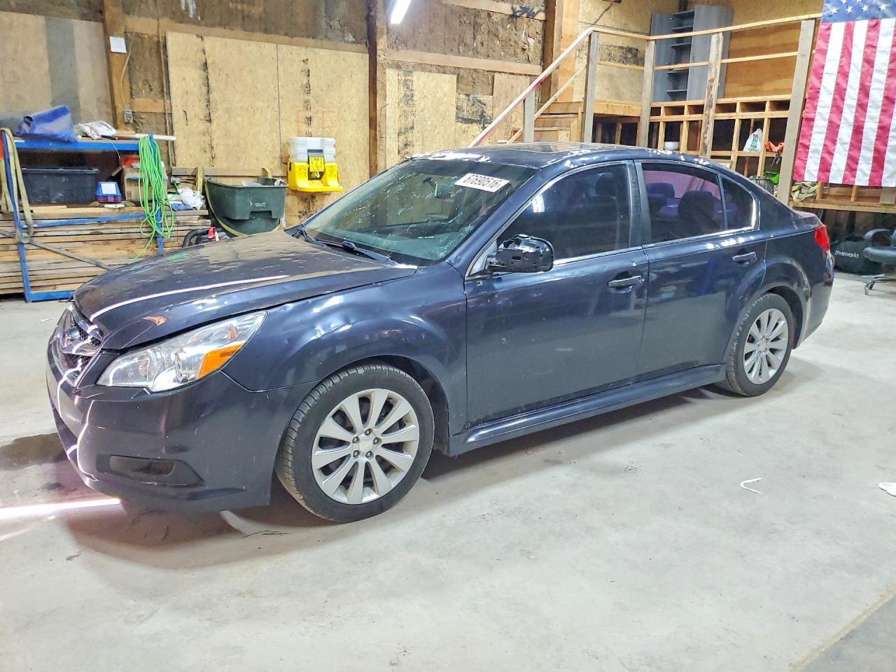 2010 Subaru Legacy 3.6R Premium