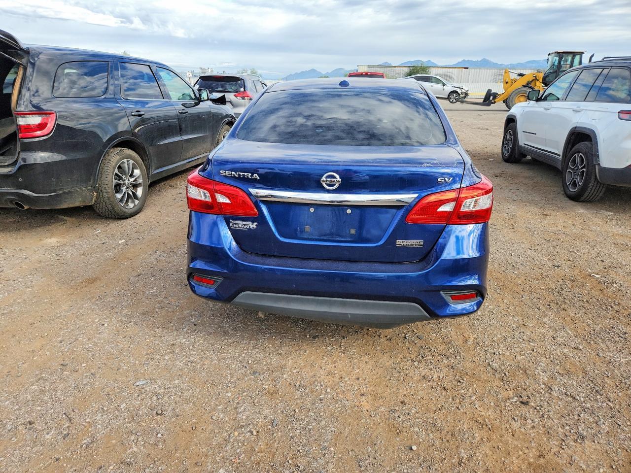 2019 Nissan Sentra Sv - Фото 6