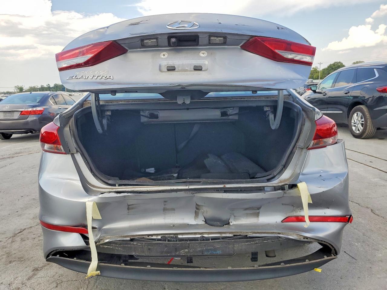 2017 Hyundai Elantra Se - Image 6