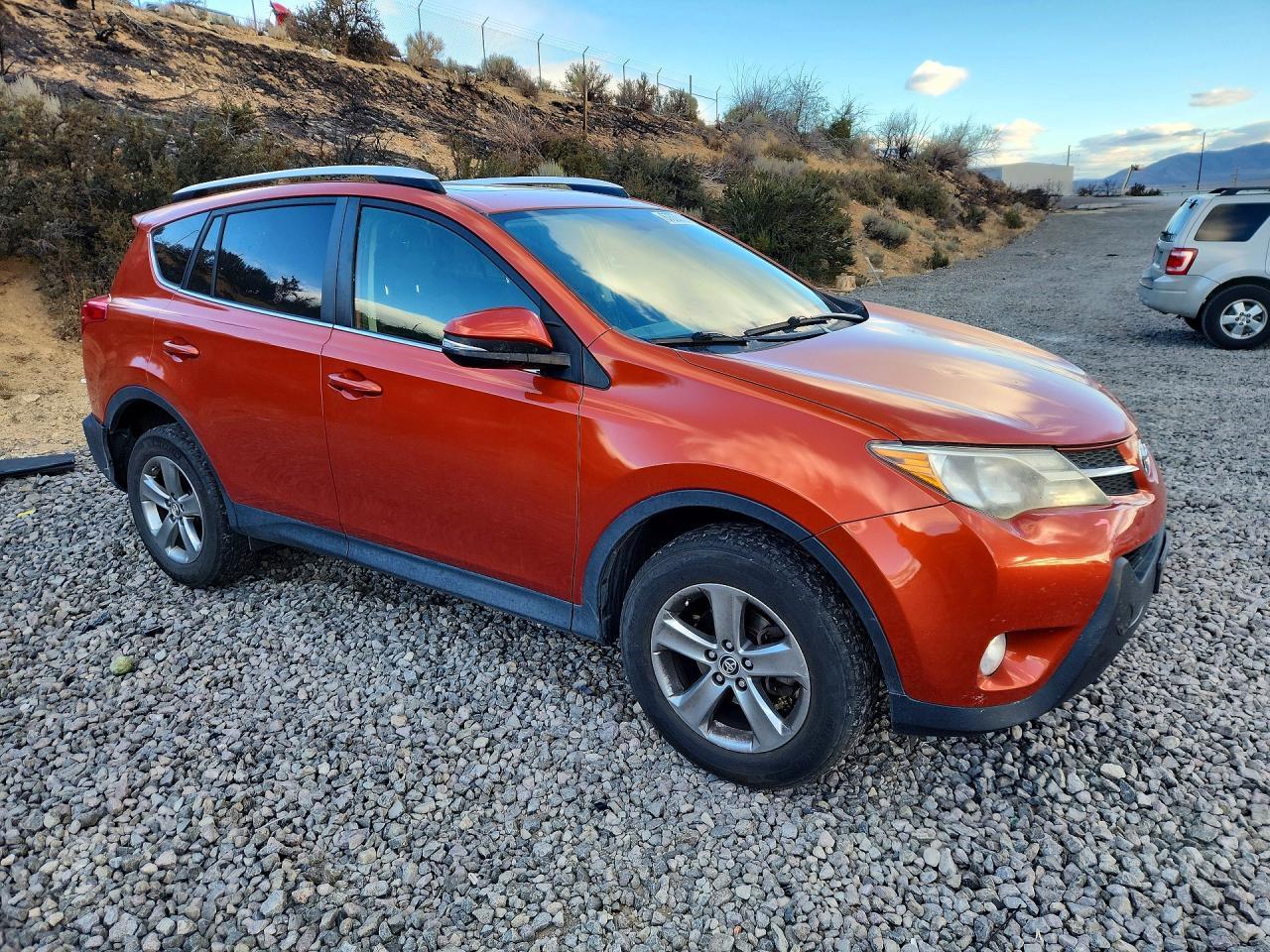 2015 Toyota Rav4 Xle - Фото 4