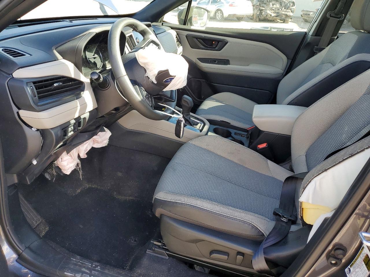 2025 Subaru Forester Premium - Фото 7