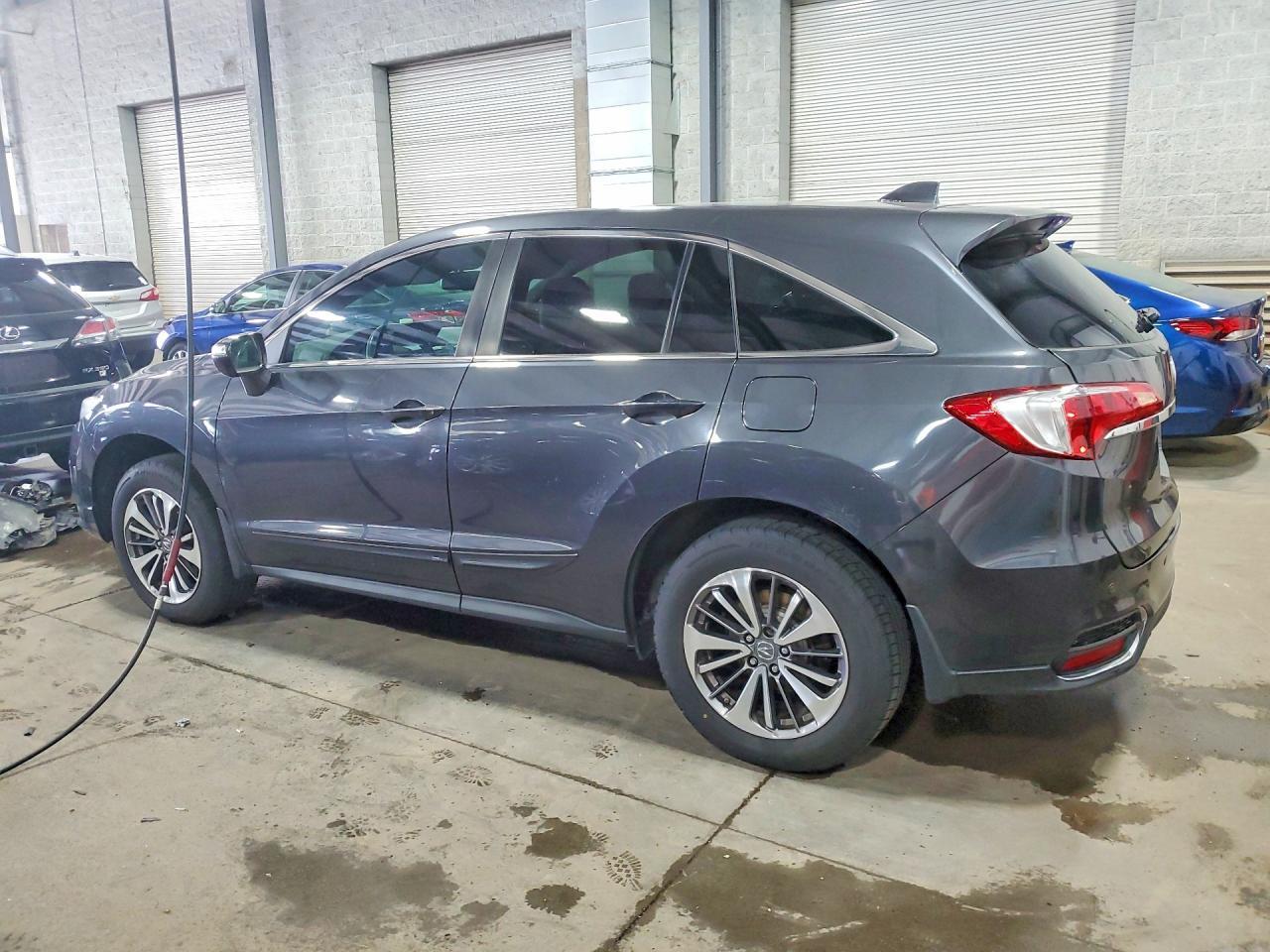 2016 Acura Rdx Advance - Фото 2