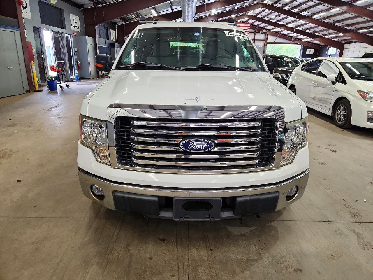 2010 Ford F150 Super Cab - Image 5