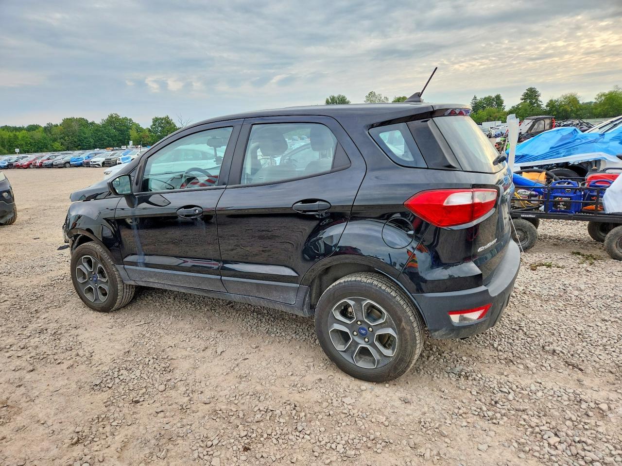 2022 Ford Ecosport S - Фото 2