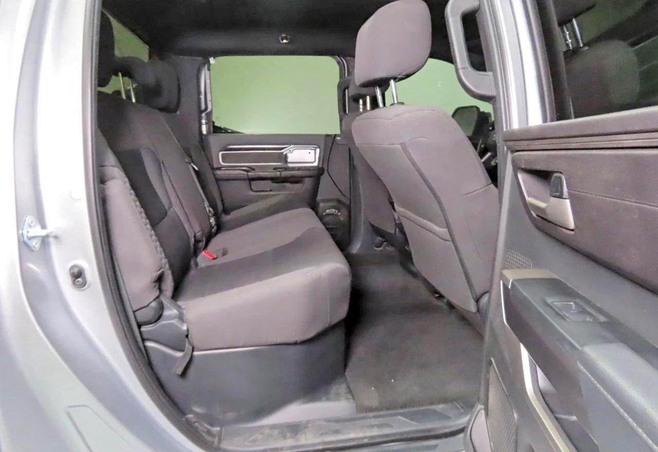 2025 Toyota Tundra Sr5 - Image 6