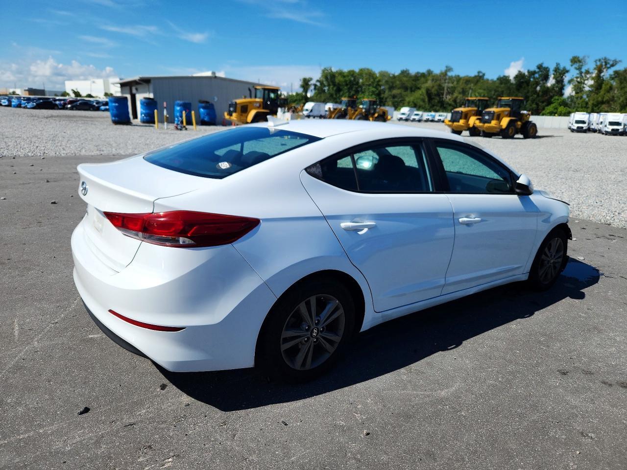 2018 Hyundai Elantra Sel - Фото 3