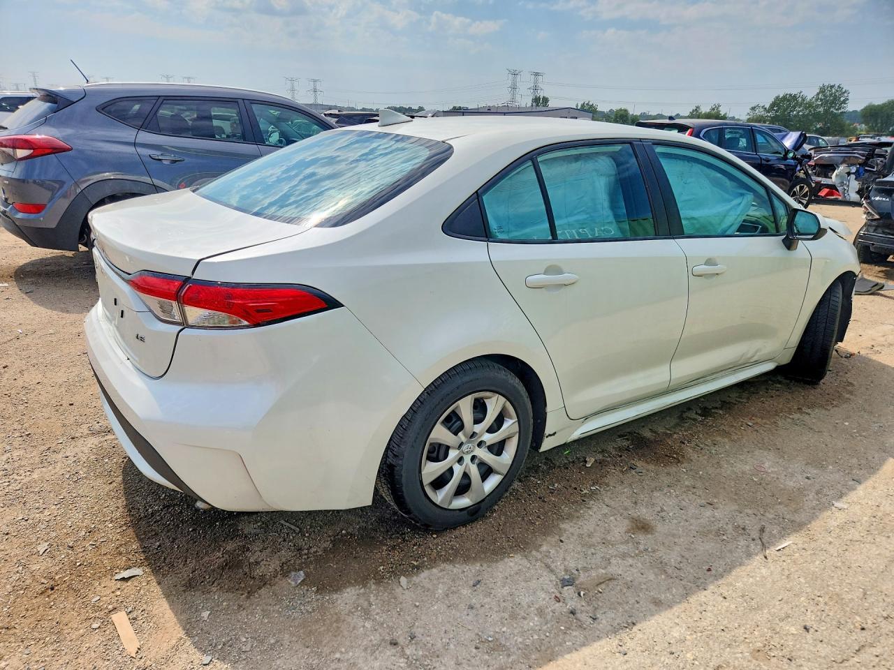 2021 Toyota Corolla Le - Фото 3