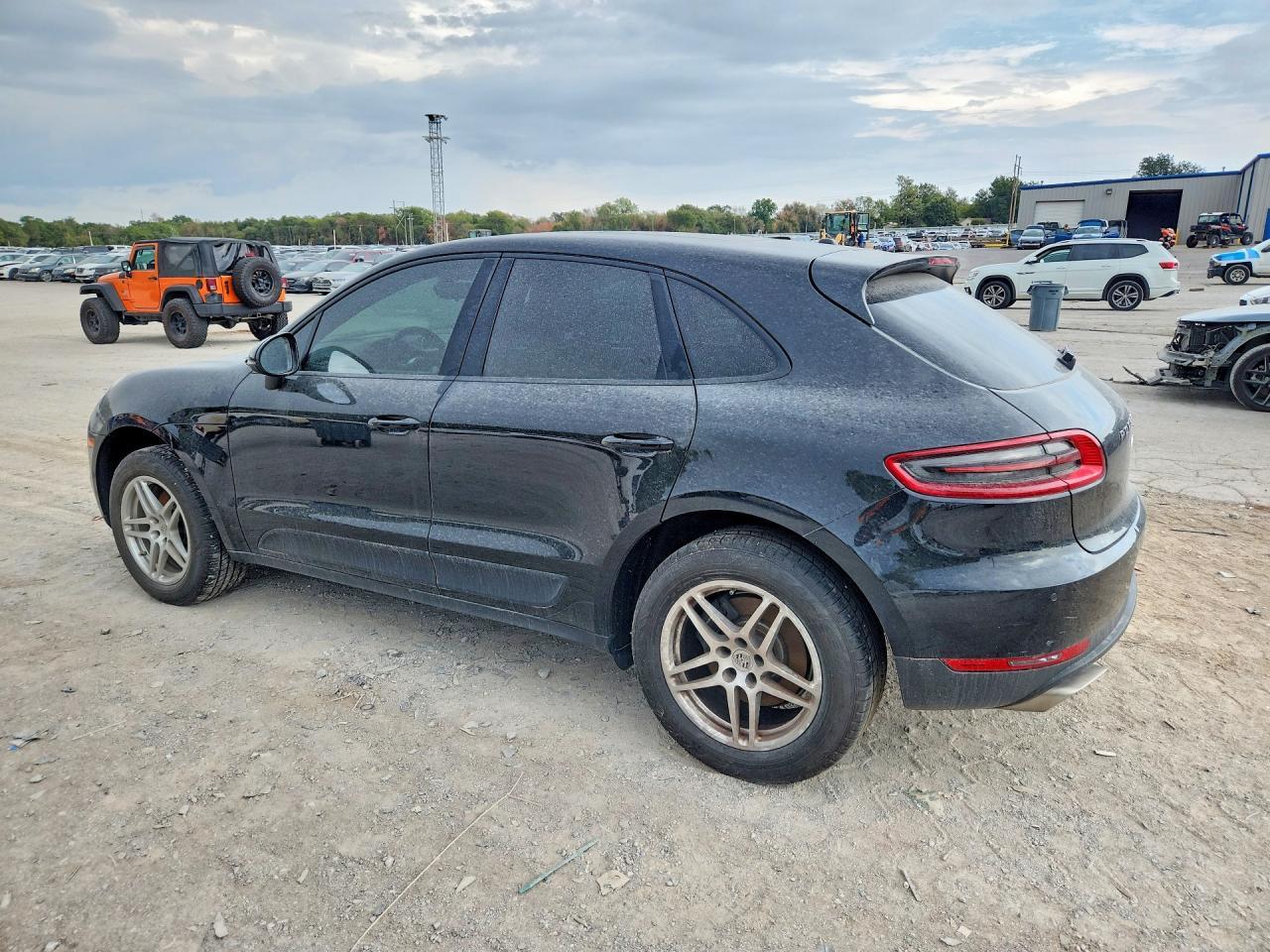 2017 Porsche Macan - Фото 2