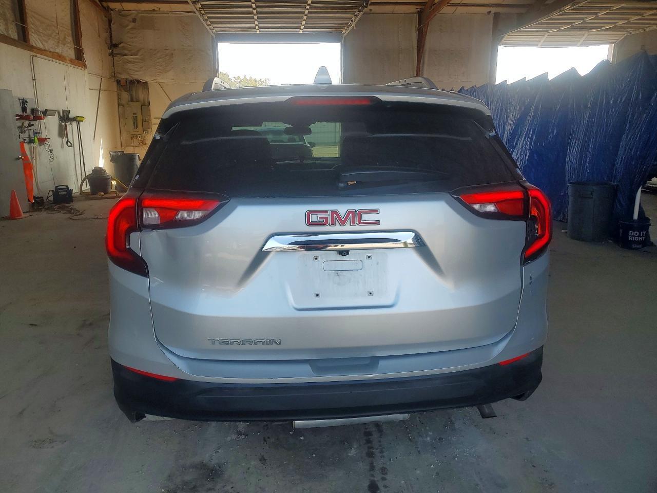 2019 GMC Terrain Slt - Image 6
