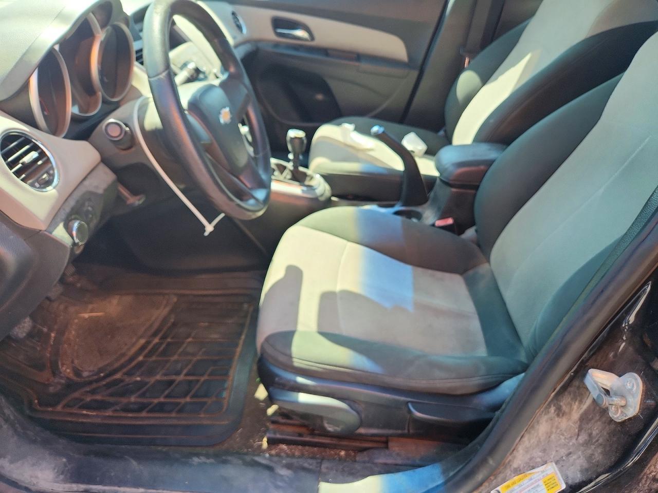 2011 Chevrolet Cruze Ls - Image 7