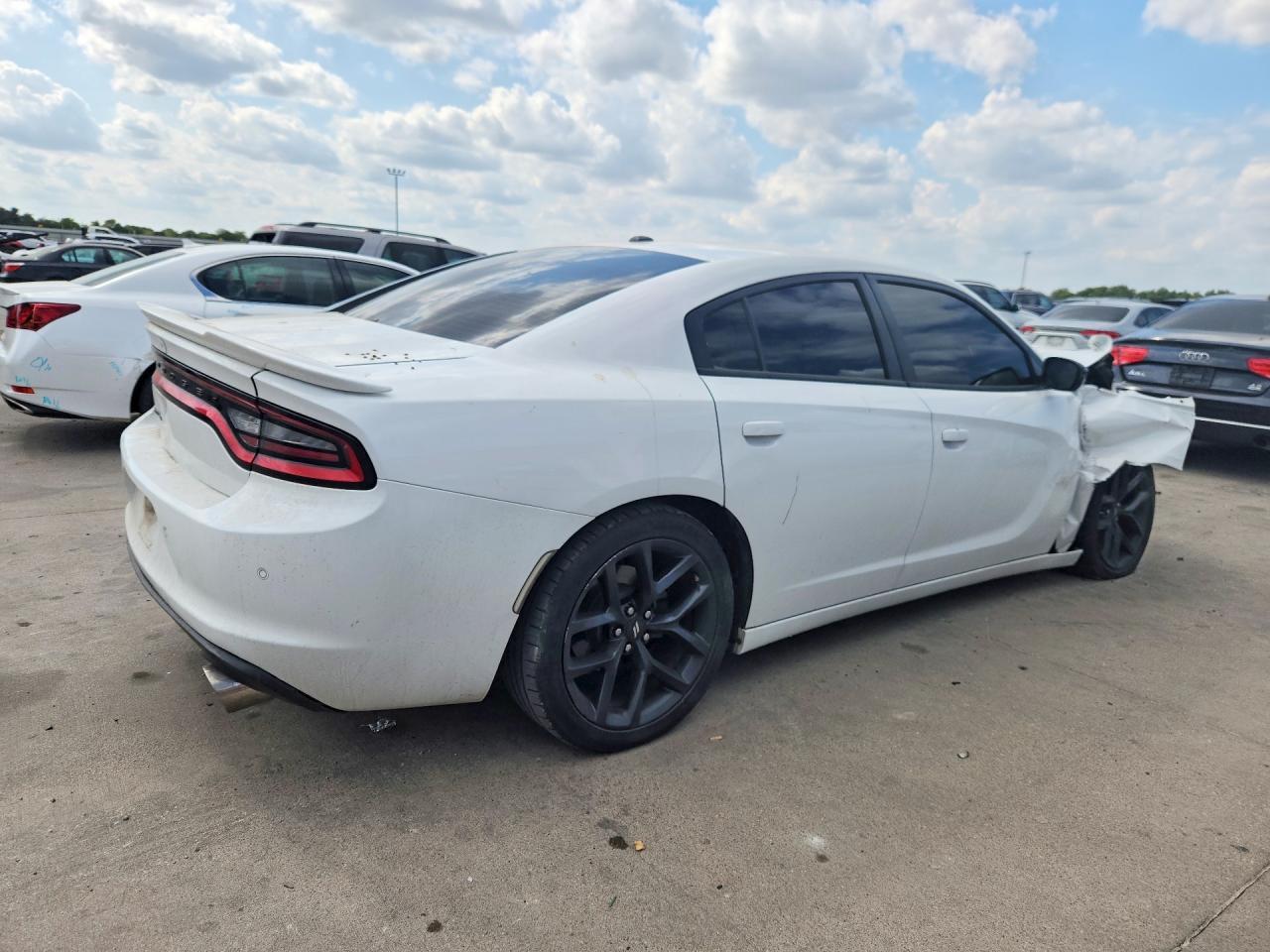 2020 Dodge Charger Sxt - Фото 3