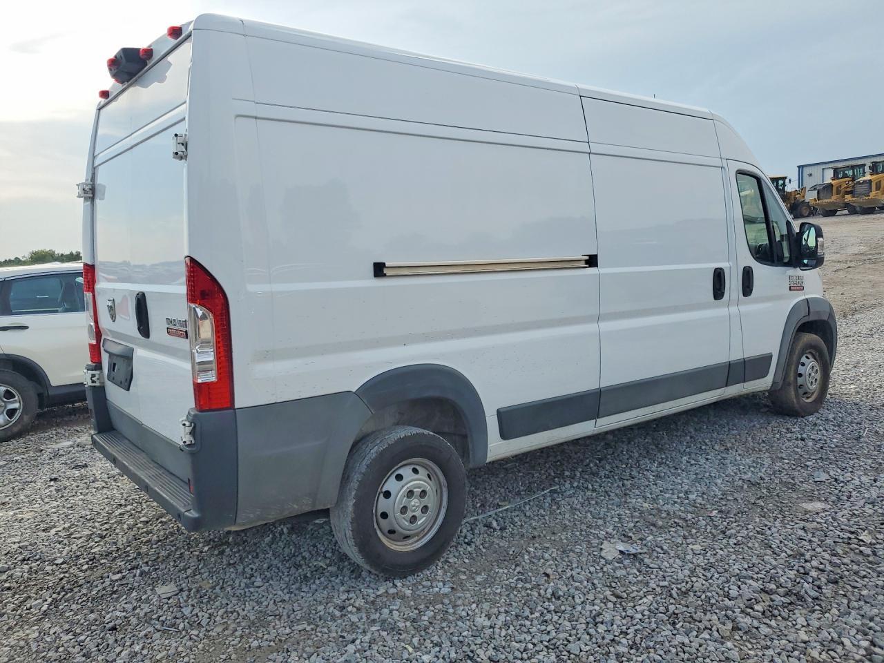 2018 Ram Promaster 2500 Vf Delivery Van - Image 3