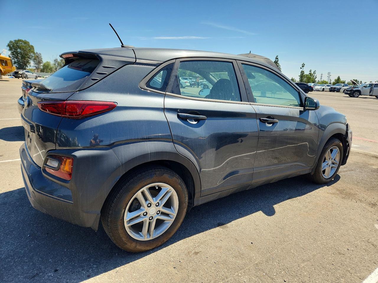 2020 Hyundai Kona Se - Image 3