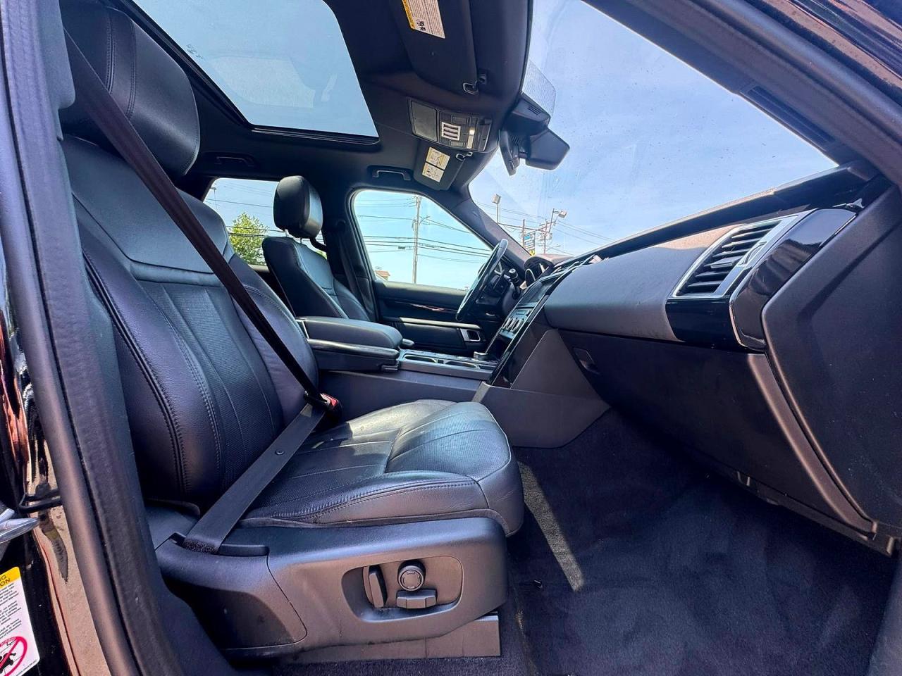 2020 Land Rover Discovery Se - Фото 5