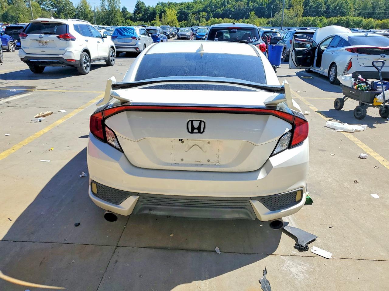 2016 Honda Civic Touring - Image 6