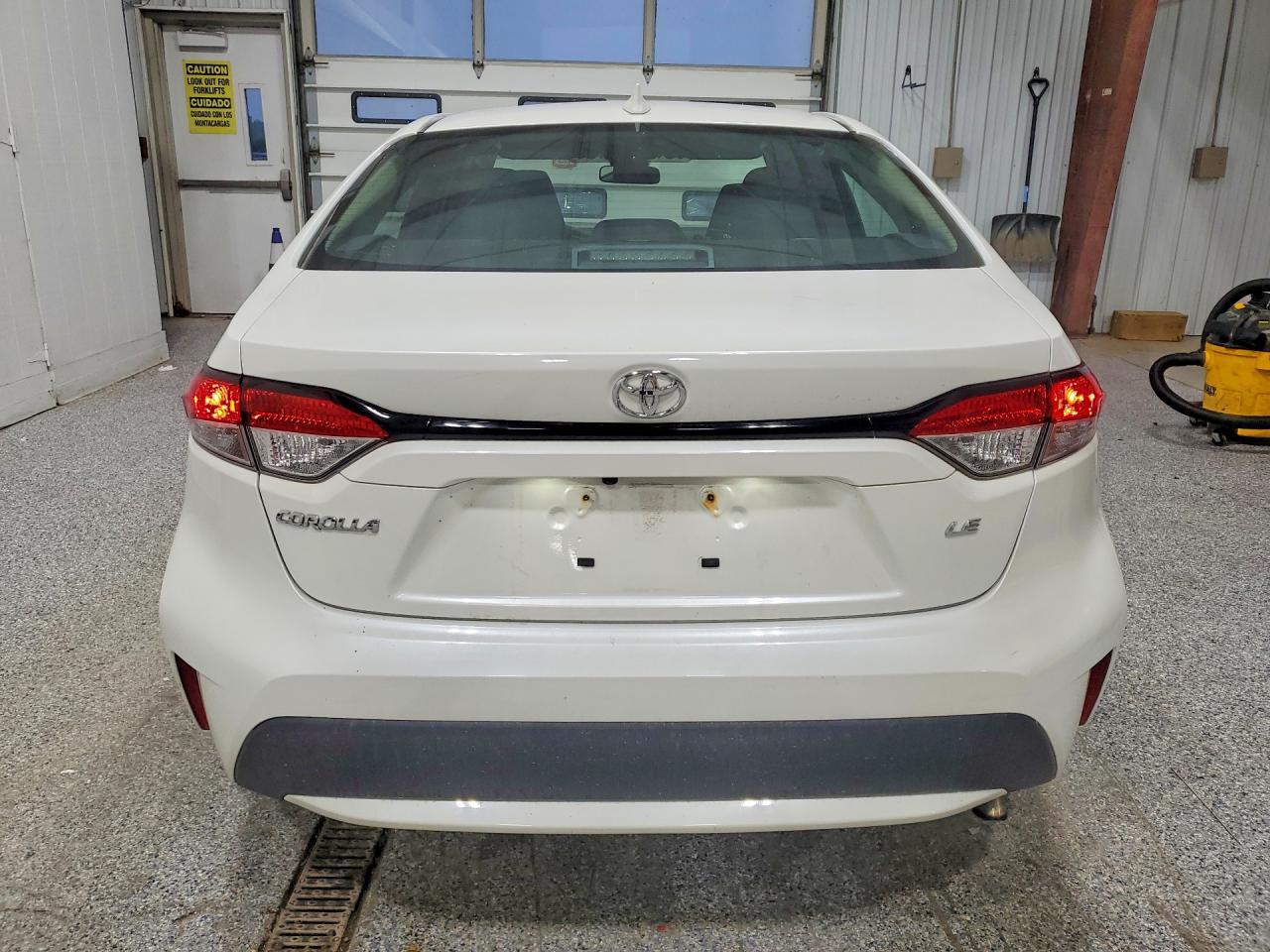 2020 Toyota Corolla Le - Фото 6