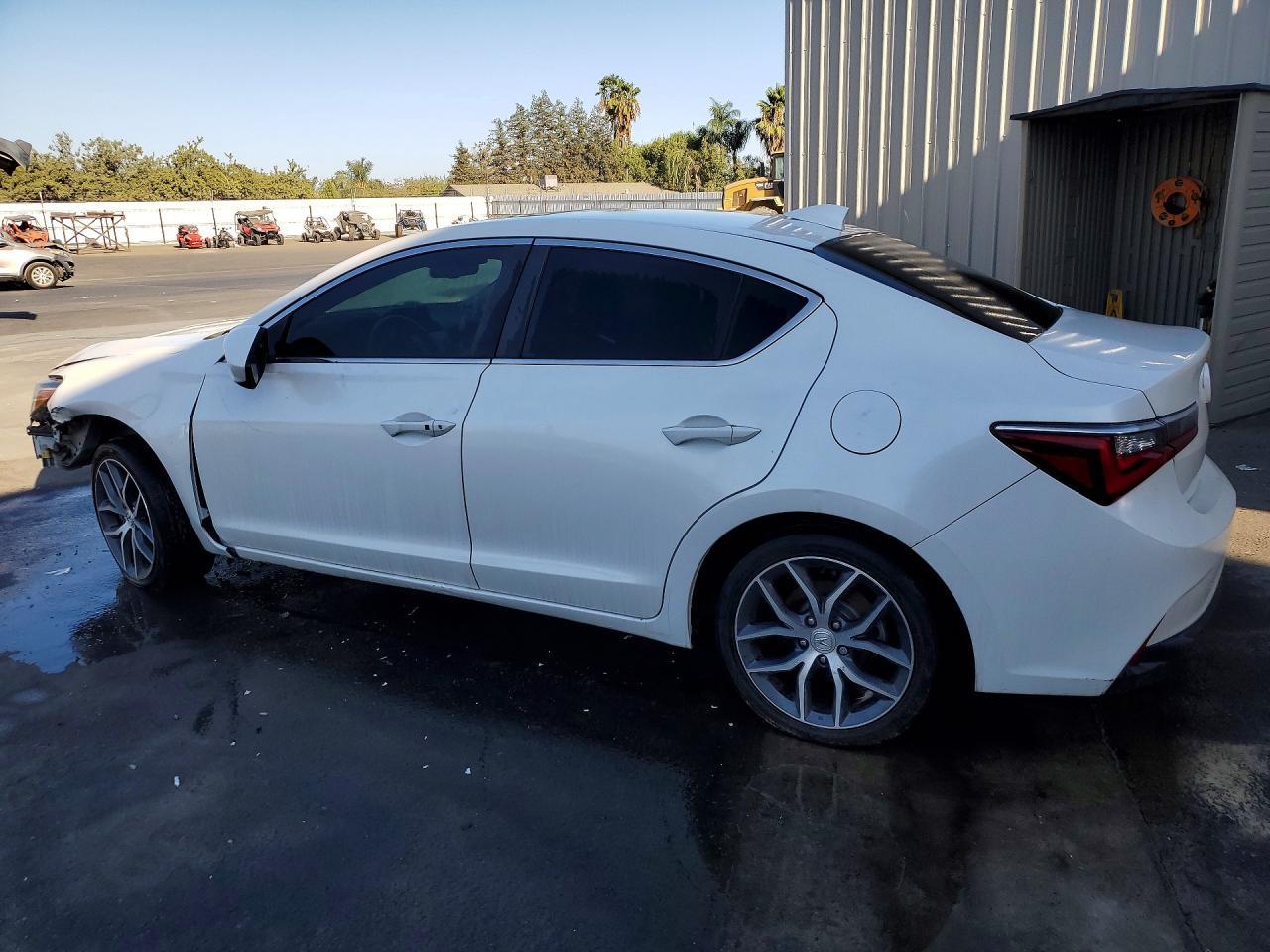 2021 Acura Ilx Premium - Image 2