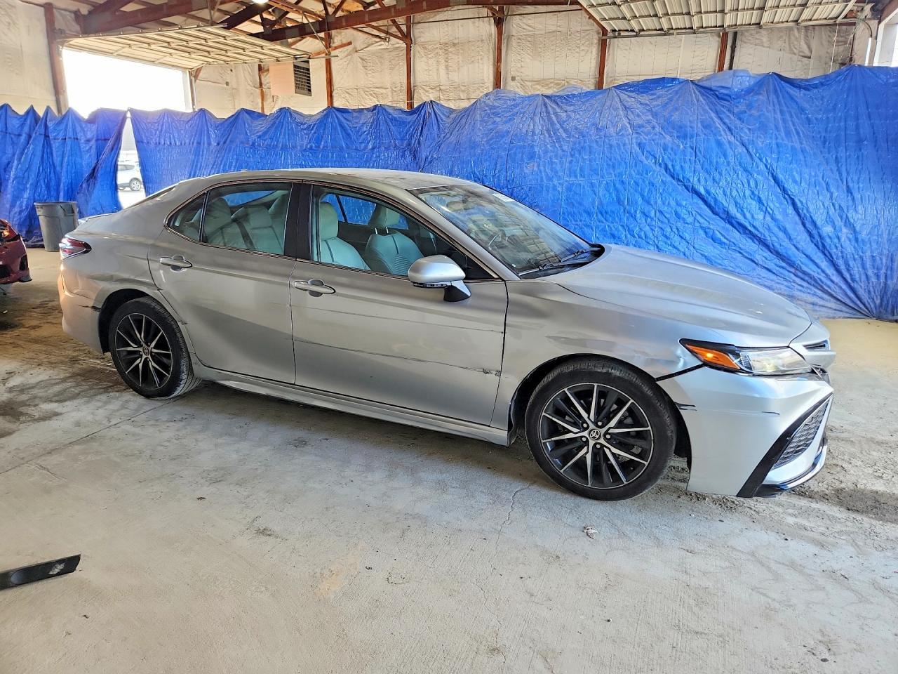 2023 Toyota Camry Se - Фото 4