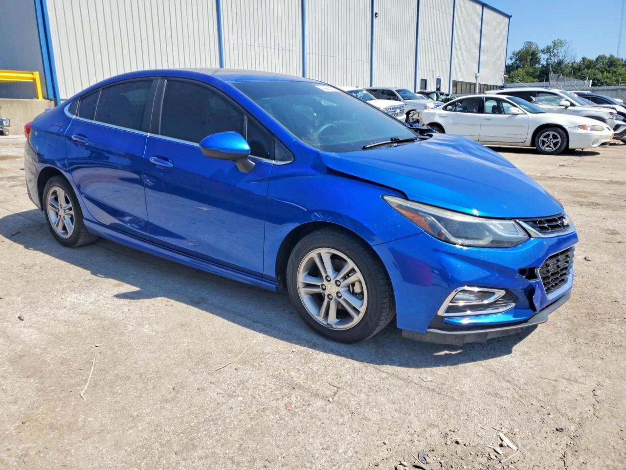 2016 Chevrolet Cruze Lt - Image 4