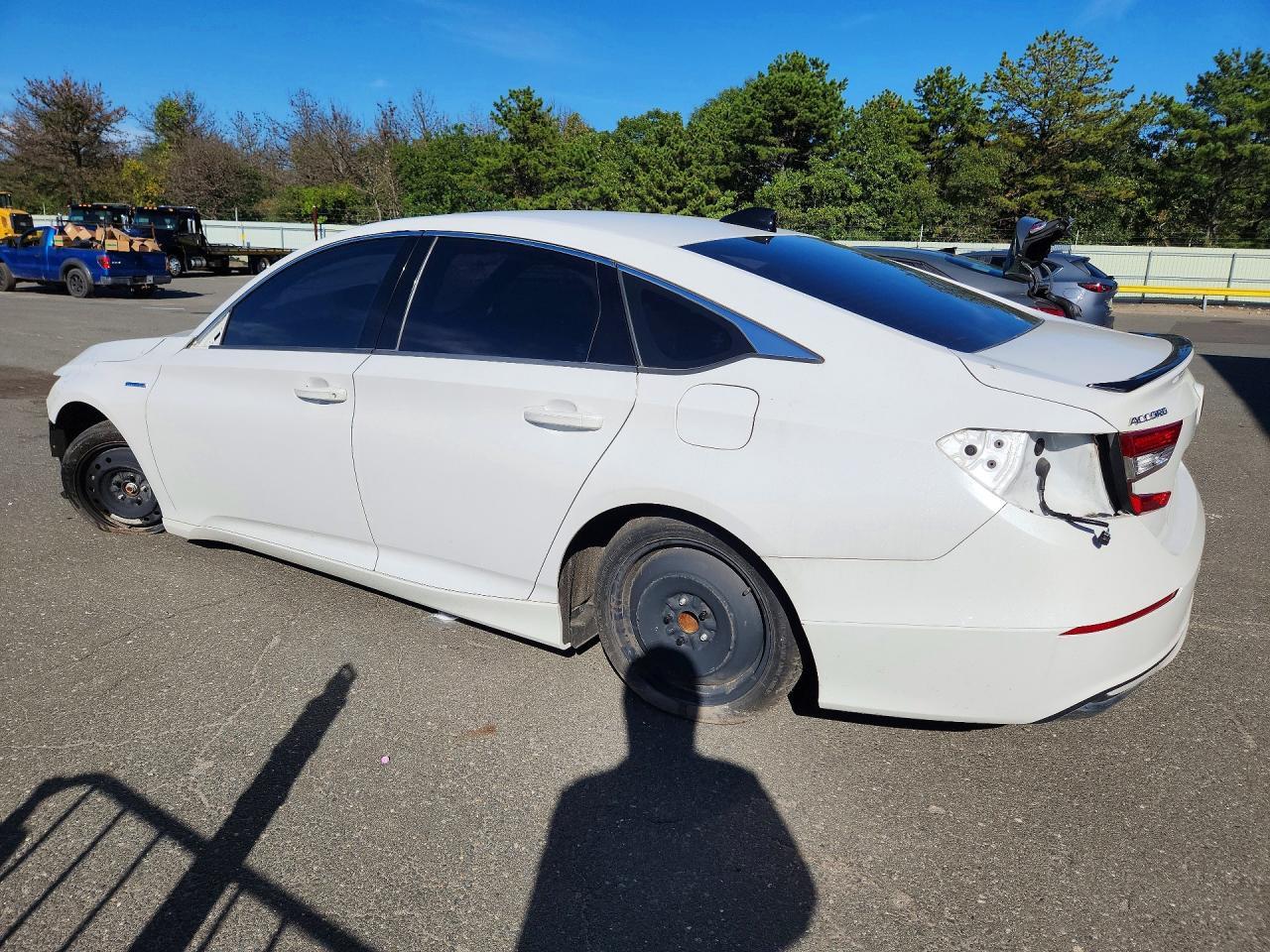 2022 Honda Accord Hybrid Sport - Фото 2