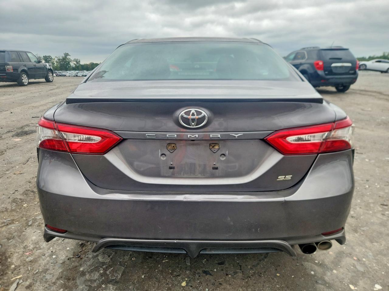 2019 Toyota Camry L - Фото 6
