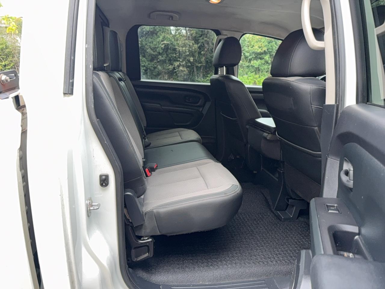 2021 Nissan Titan S - Фото 6