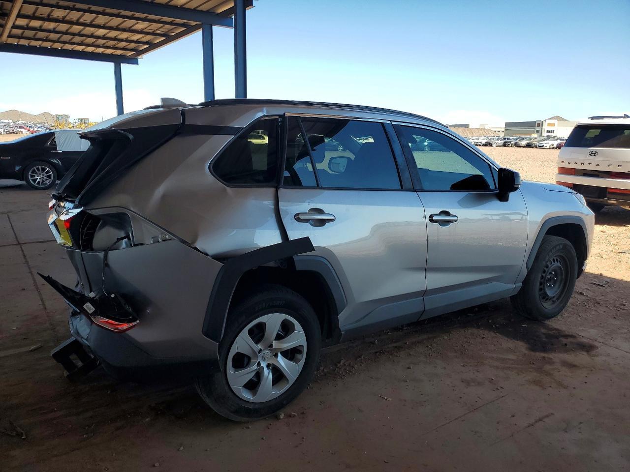 2021 Toyota Rav4 Le - Фото 3