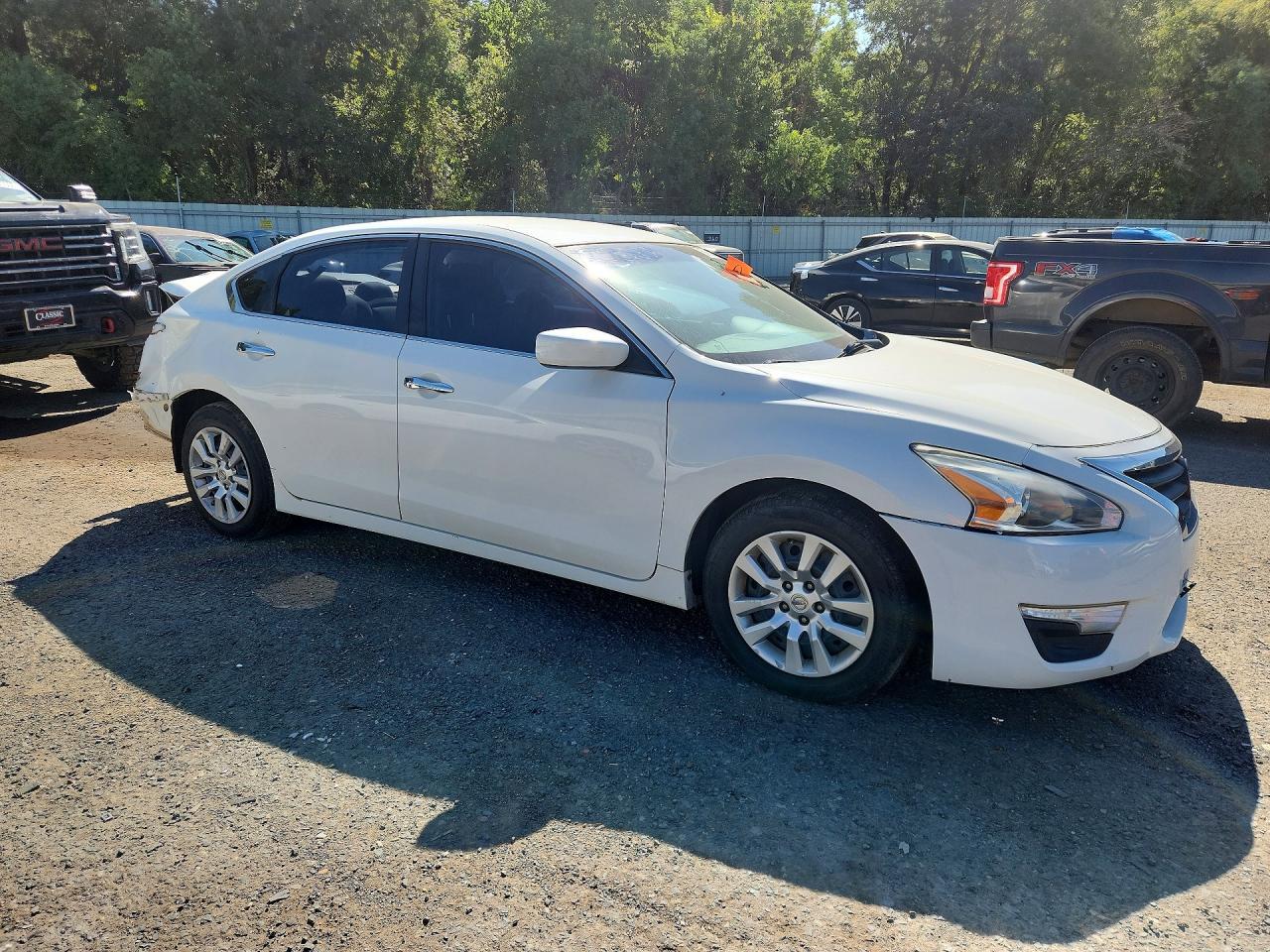 2015 Nissan Altima 2.5 S - Фото 4