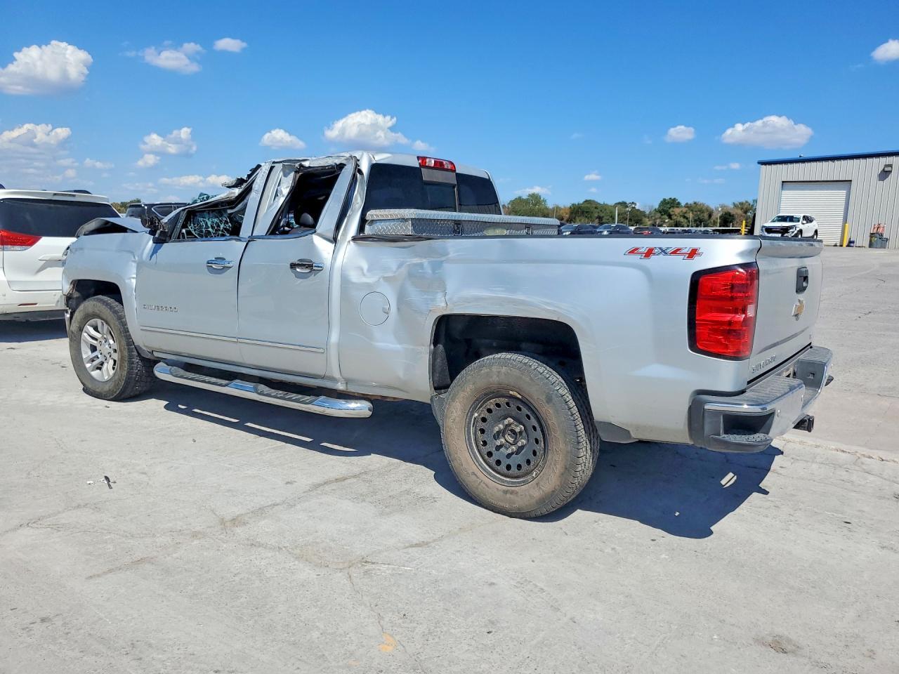 2015 Chevrolet Silverado K1500 Ltz - Фото 2