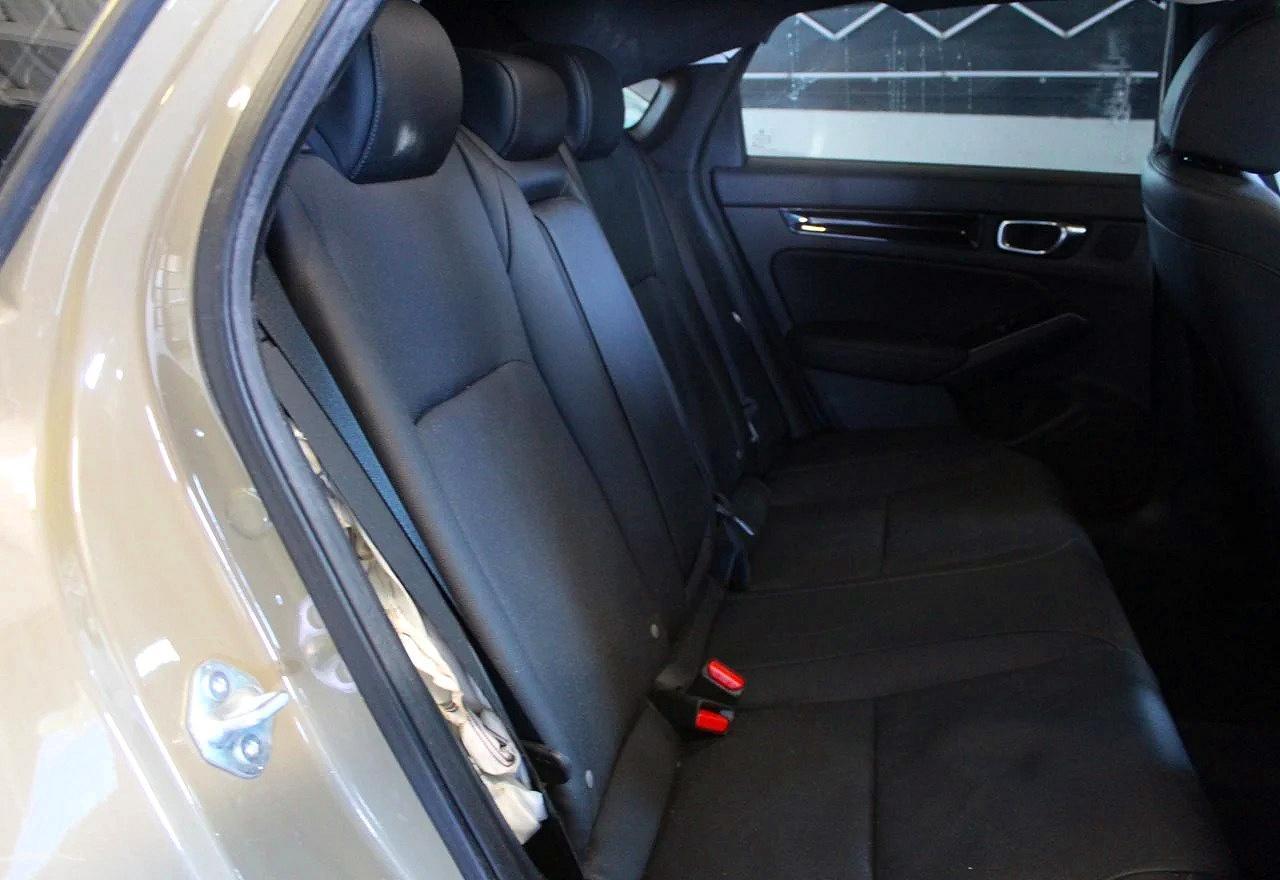 2026 Honda Civic Sport Touring - Image 6
