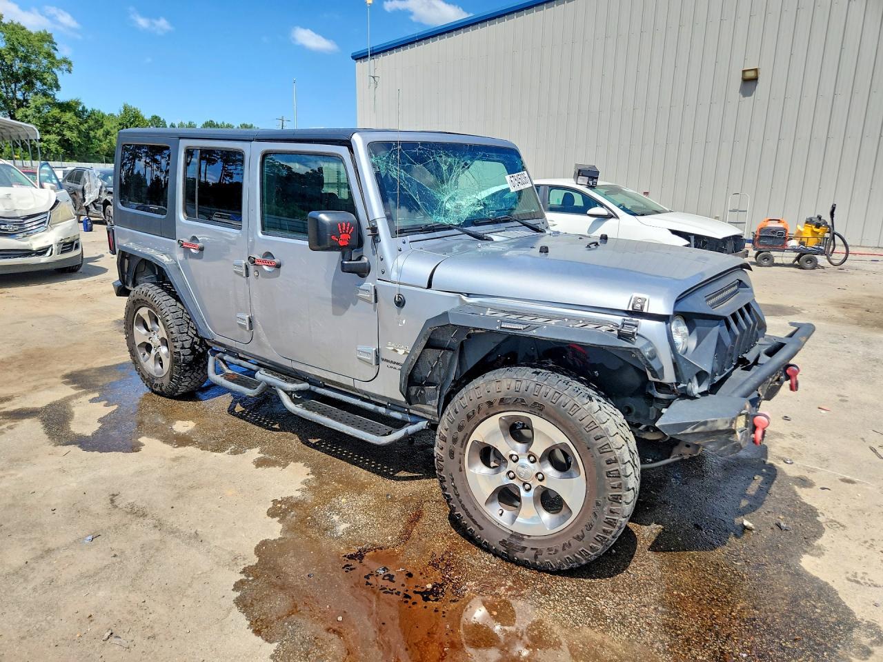 2018 Jeep Wrangler Unlimited Sahara - Image 4