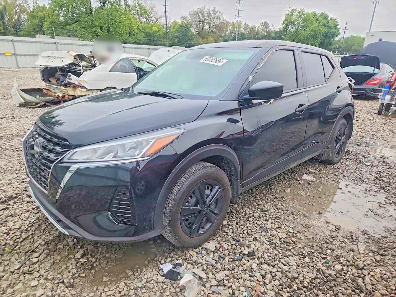 2025 Nissan Kicks Play S
