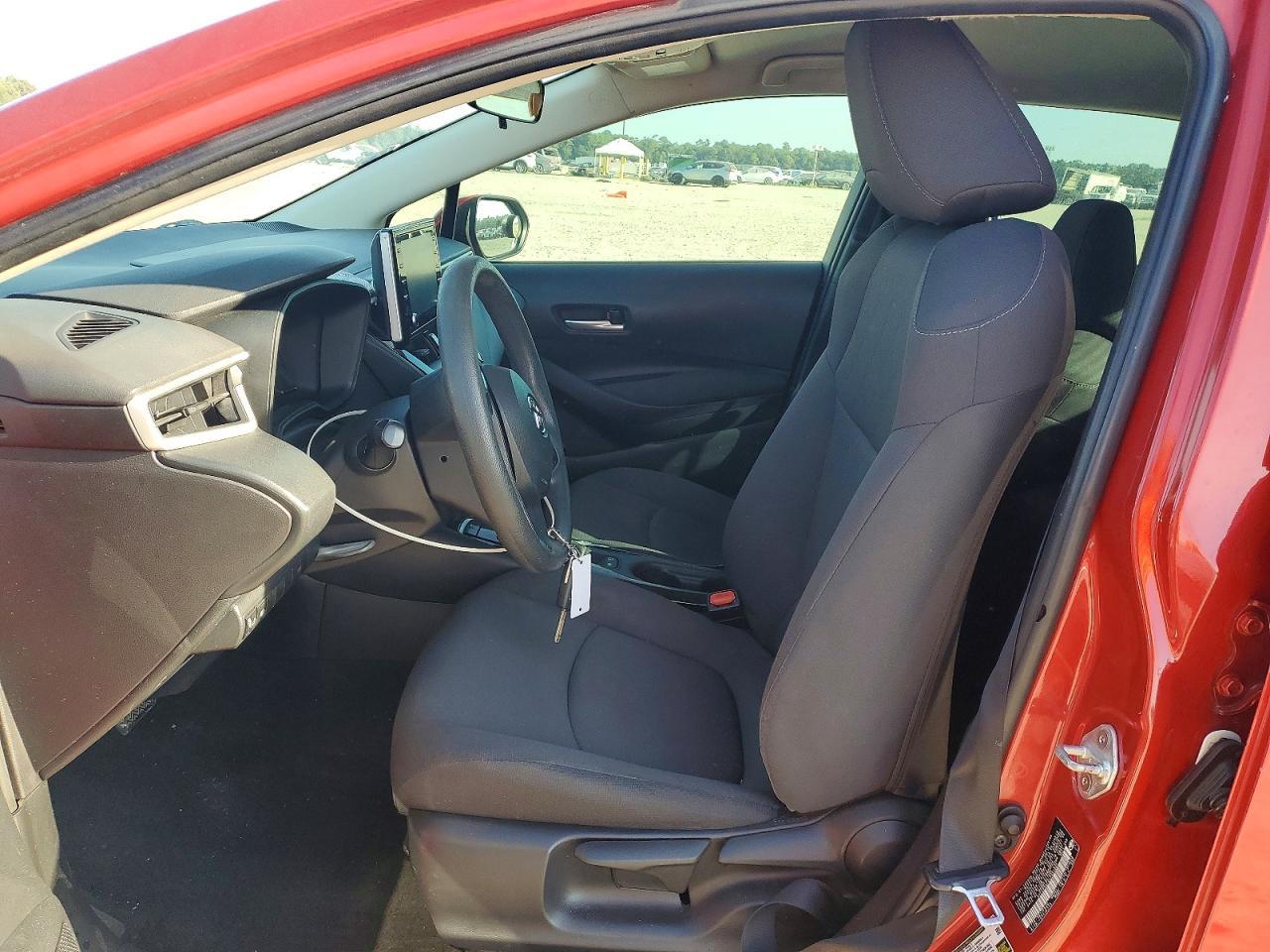 2020 Toyota Corolla Le - Image 7