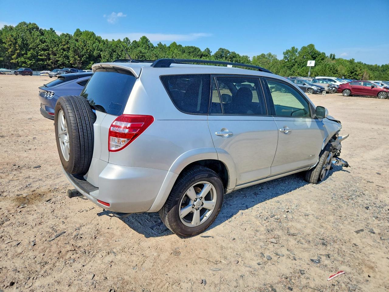2012 Toyota Rav4 Limited - Фото 3
