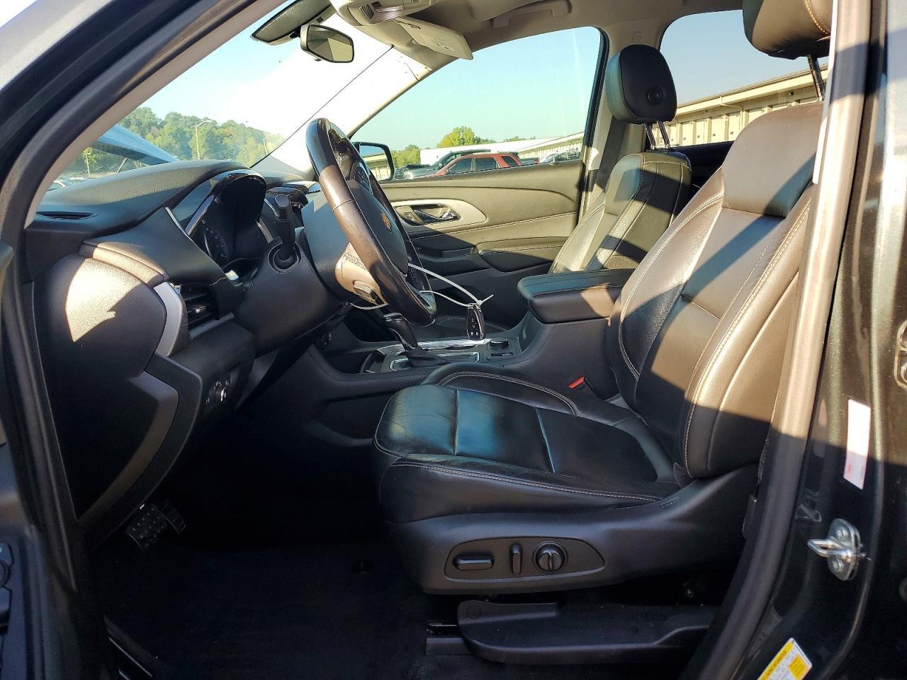 2020 Chevrolet Traverse Lt - Фото 7