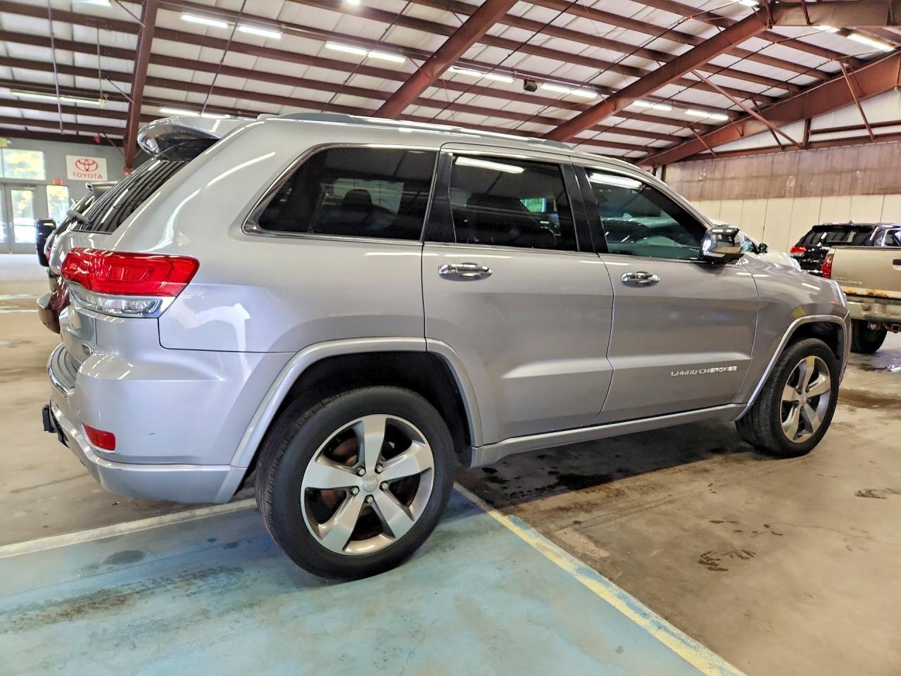 2014 Jeep Grand Cherokee Overland - Фото 3