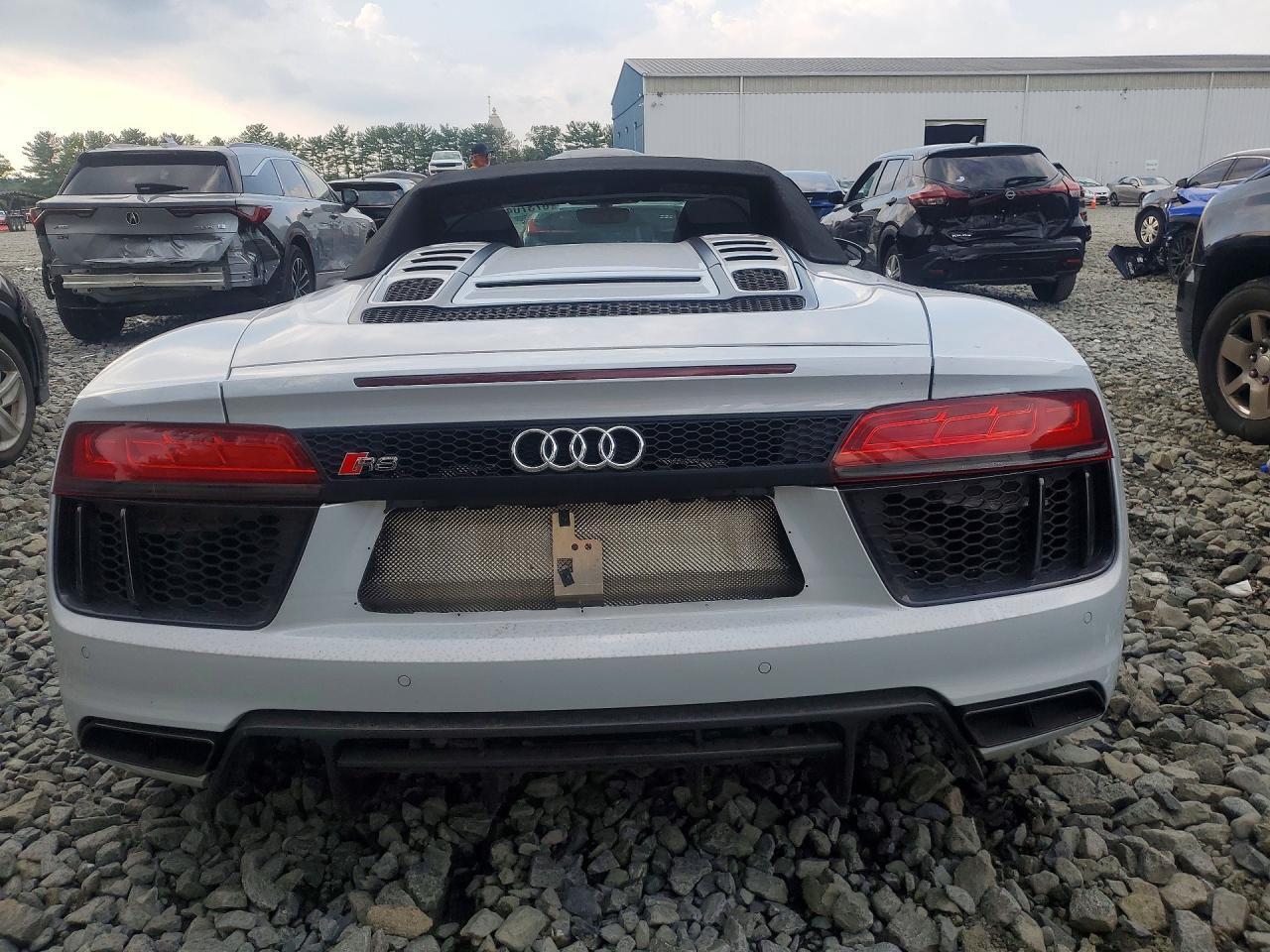 2020 Audi R8 - Image 6
