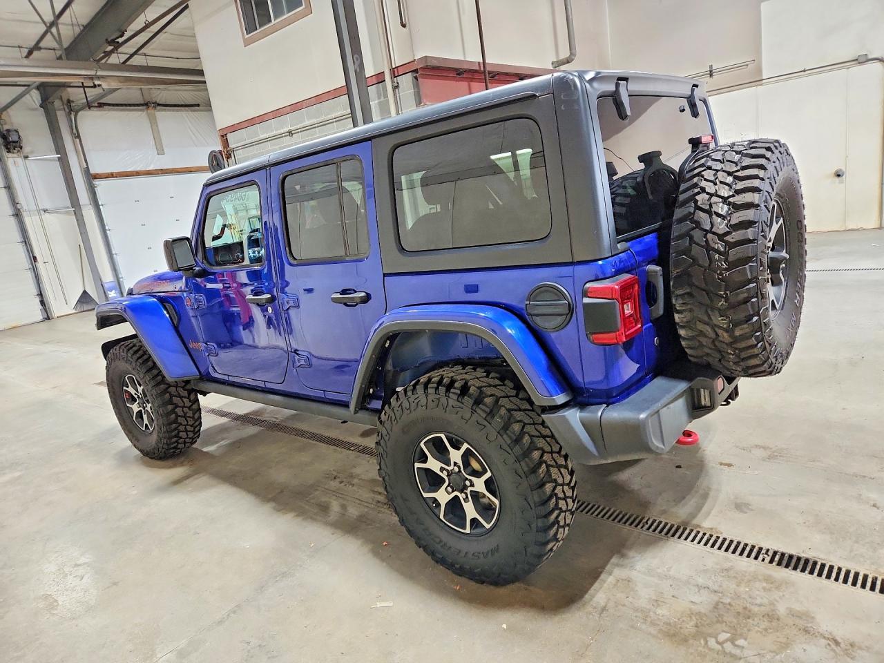 2019 Jeep Wrangler Unlimited Rubicon - Image 2