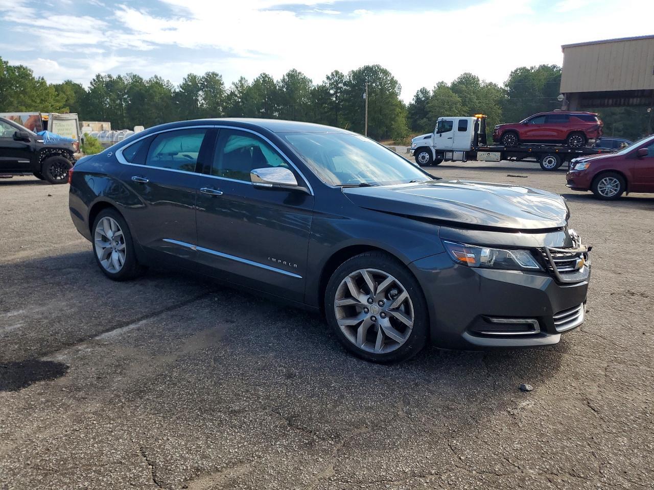 2019 Chevrolet Impala Premier - Image 4