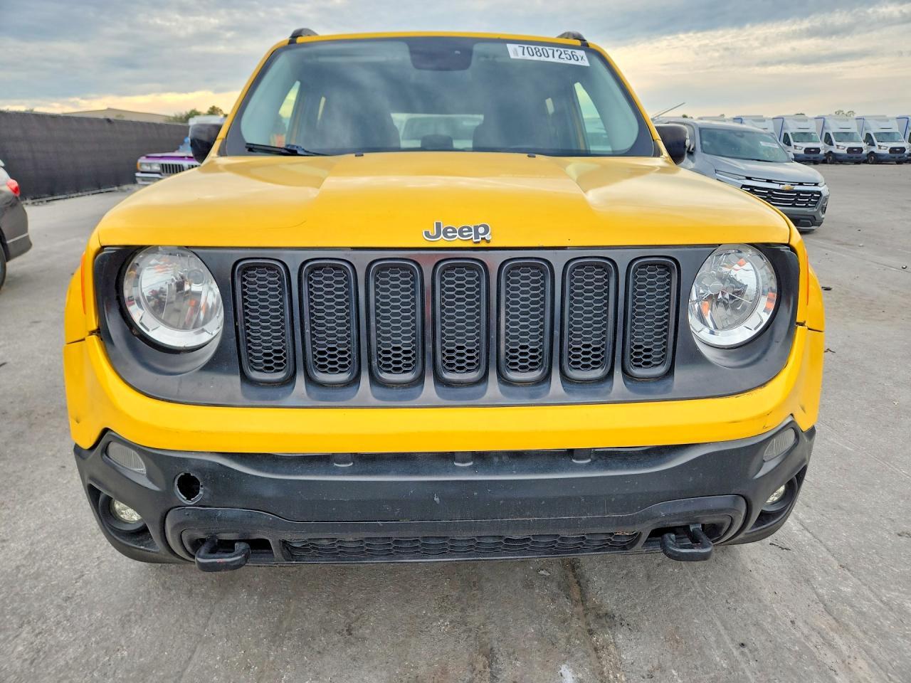 2015 Jeep Renegade Trailhawk - Фото 5