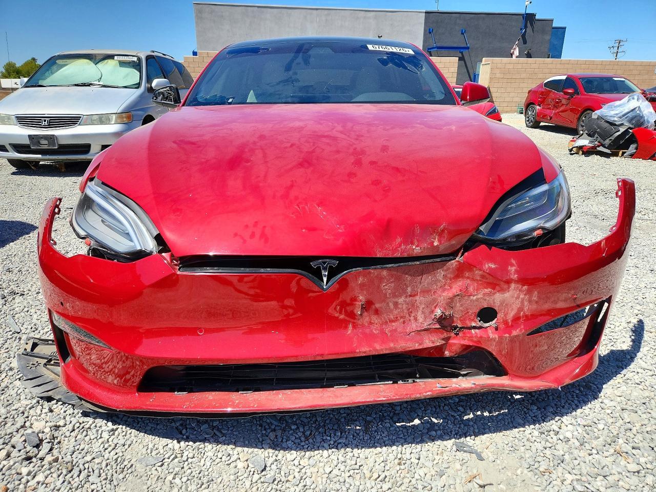 2022 Tesla Model S - Image 5