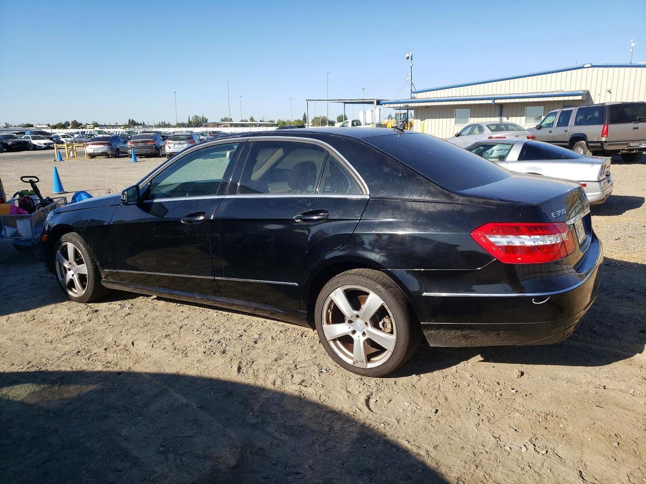 2010 Mercedes-Benz E 350 - Image 2