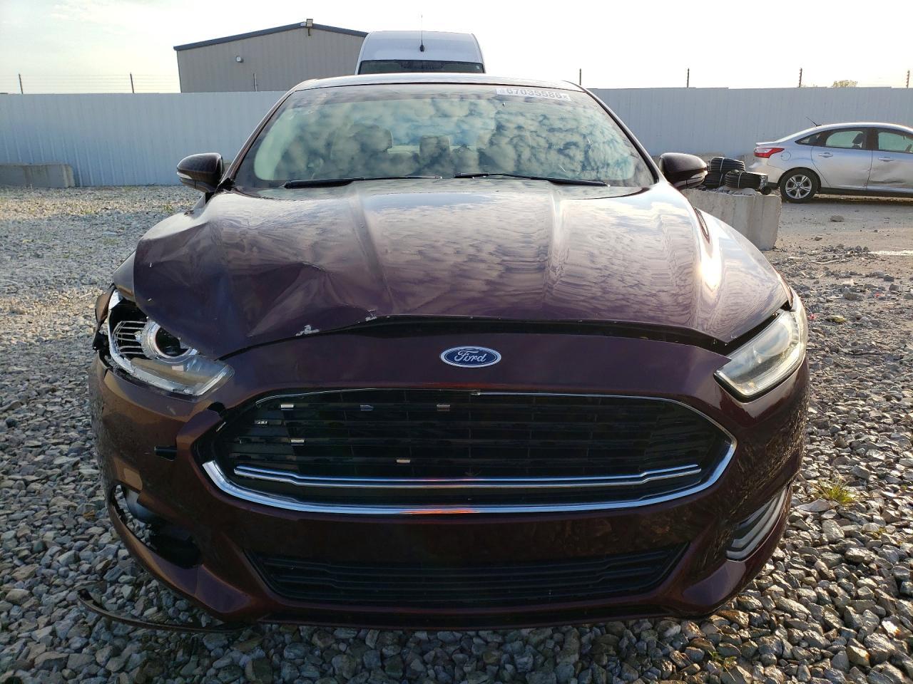 2013 Ford Fusion Se - Фото 5