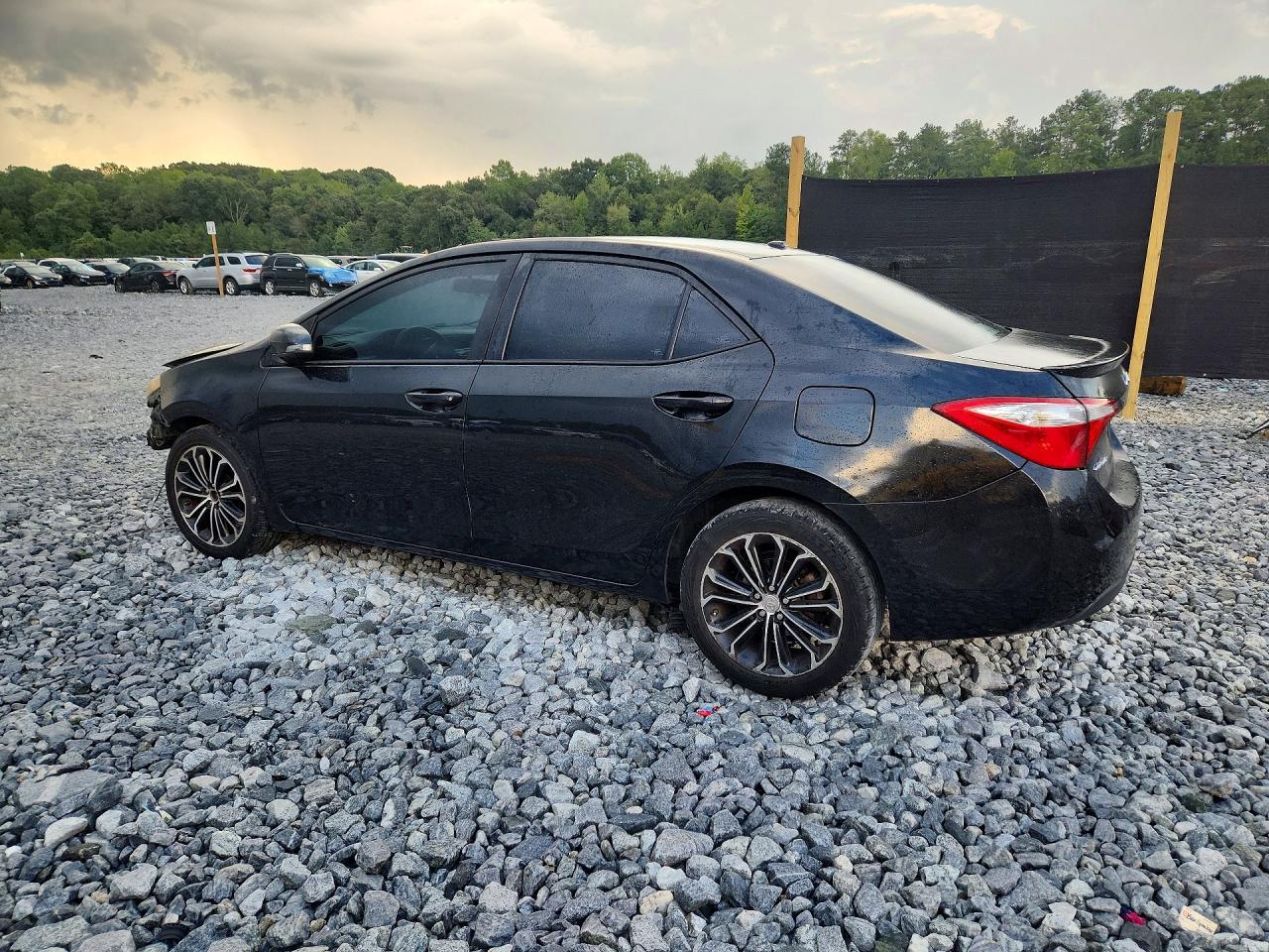 2015 Toyota Corolla S Premium - Image 2