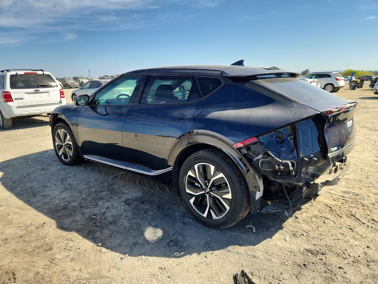 2023 Kia Ev6 Wind - Фото 2