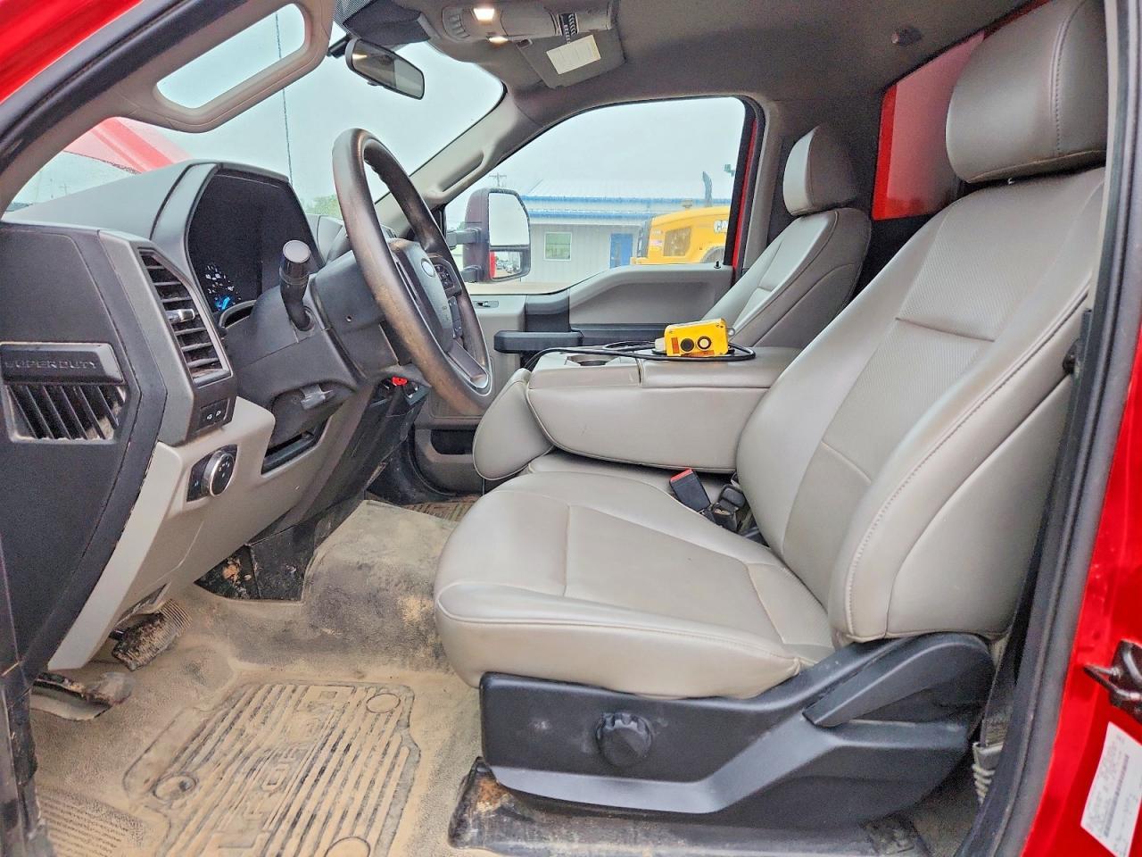 2021 Ford F550 Super - Dump Truck - Фото 7