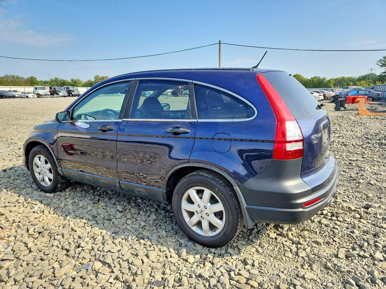 2011 Honda Cr-V Se - Image 2
