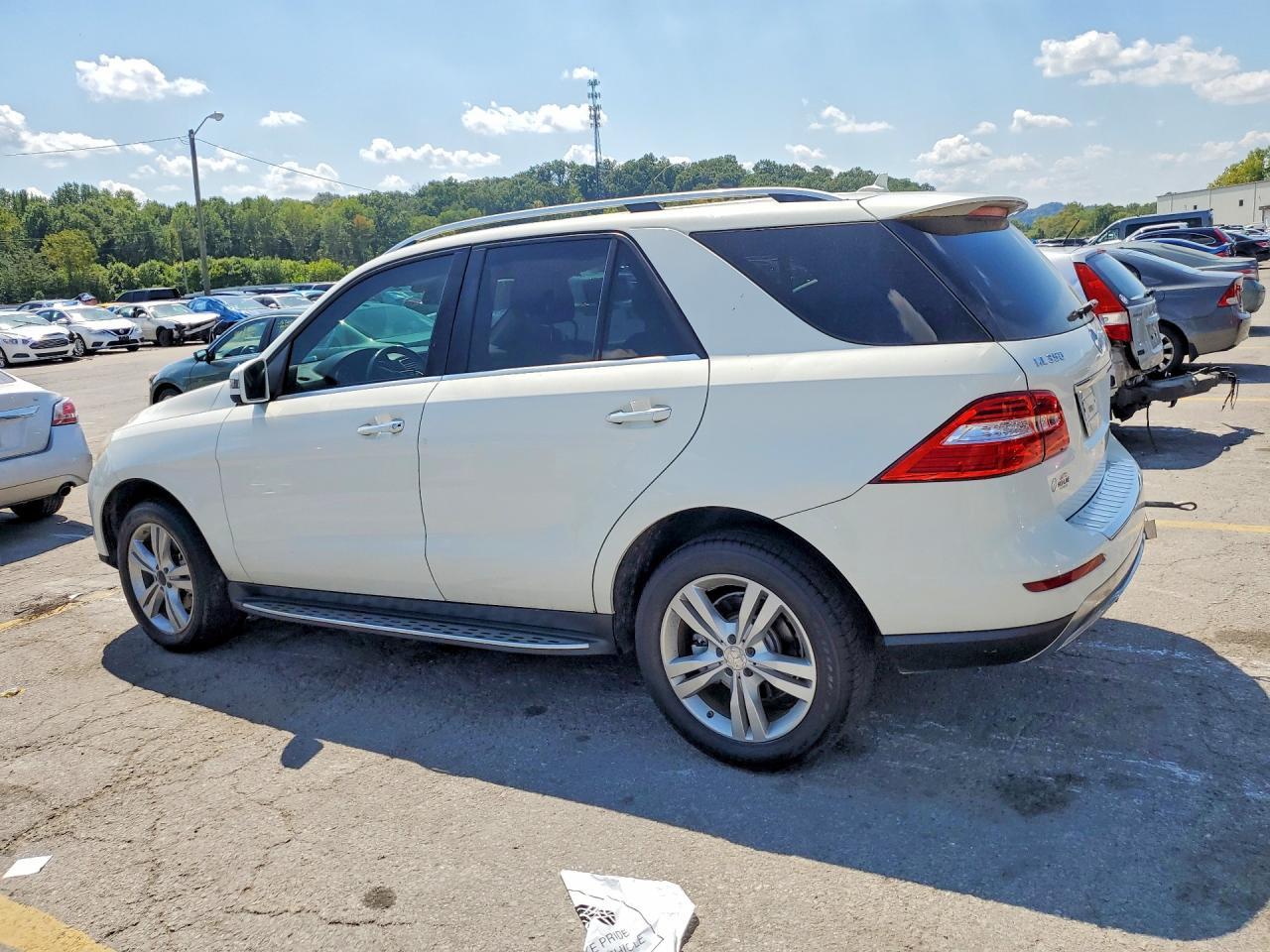2013 Mercedes-Benz Ml 350 Bluetec - Фото 2