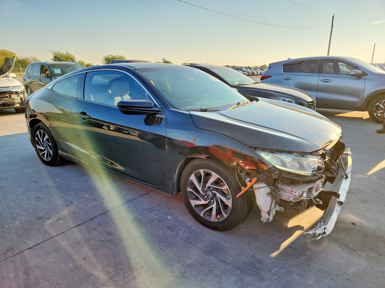 2017 Honda Civic Lx - Фото 4