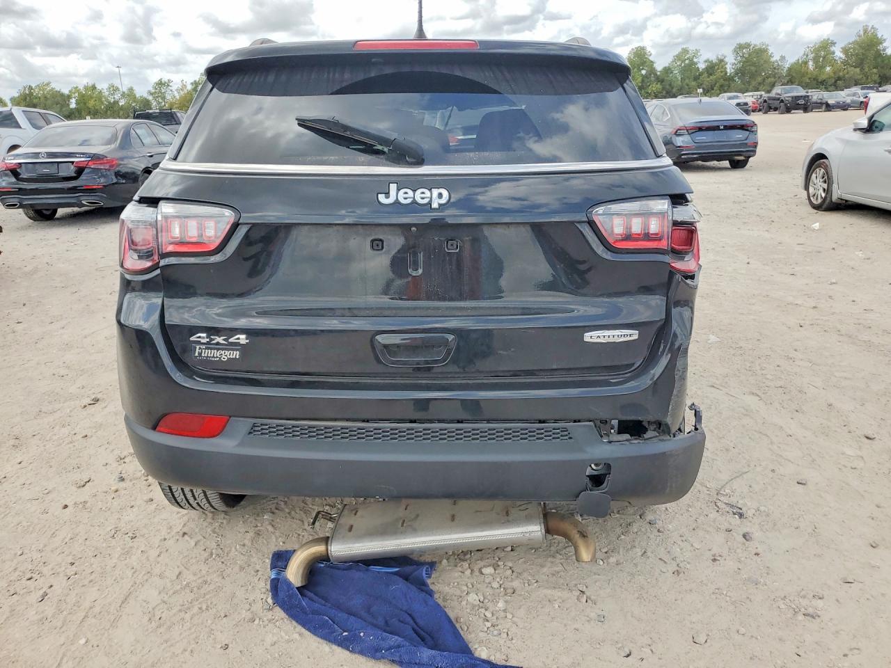 2024 Jeep Compass Latitude - Image 6